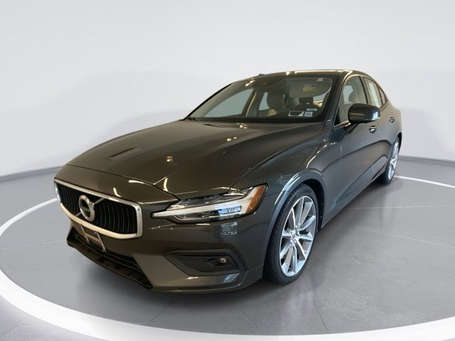 2019 Volvo S60 Momentum