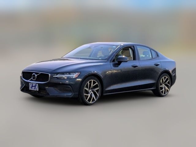 2019 Volvo S60 Momentum