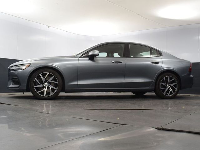 2019 Volvo S60 Momentum