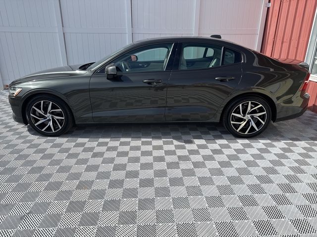 2019 Volvo S60 Momentum