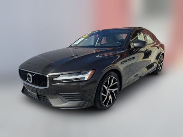 2019 Volvo S60 Momentum