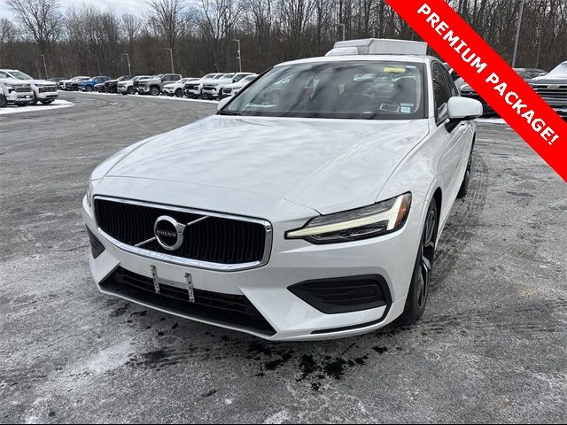 2019 Volvo S60 Momentum