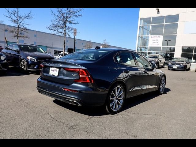 2019 Volvo S60 Momentum