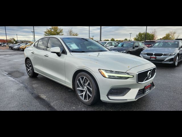 2019 Volvo S60 Momentum