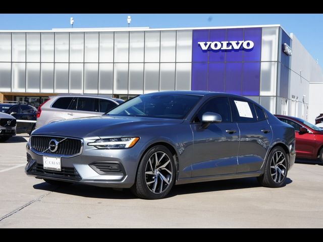 2019 Volvo S60 Momentum