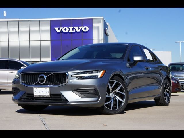 2019 Volvo S60 Momentum