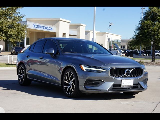 2019 Volvo S60 Momentum