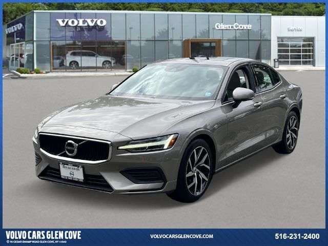 2019 Volvo S60 Momentum