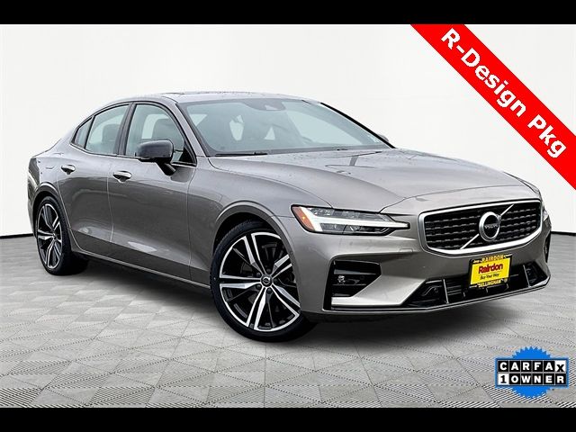 2019 Volvo S60 R-Design