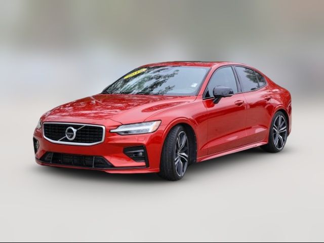 2019 Volvo S60 R-Design