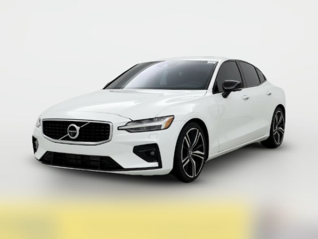 2019 Volvo S60 R-Design