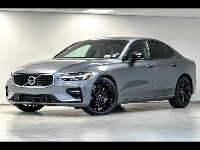 2019 Volvo S60 R-Design