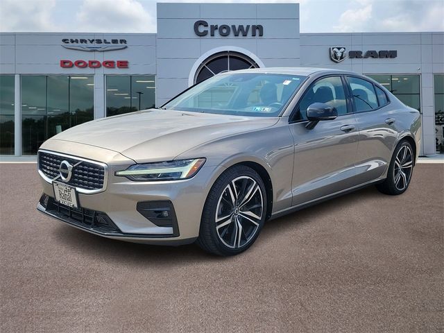 2019 Volvo S60 R-Design