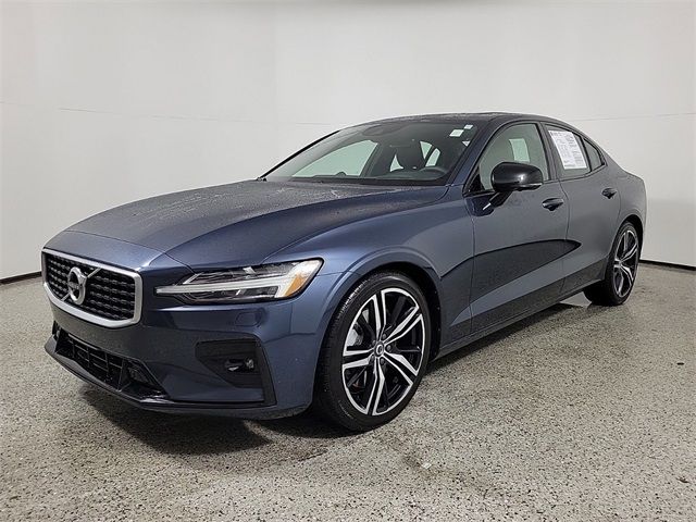 2019 Volvo S60 R-Design