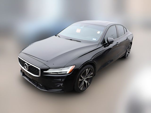 2019 Volvo S60 R-Design