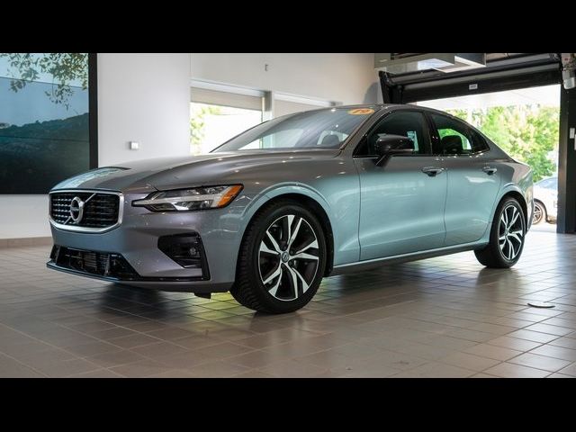 2019 Volvo S60 R-Design