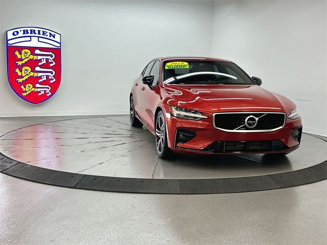 2019 Volvo S60 R-Design