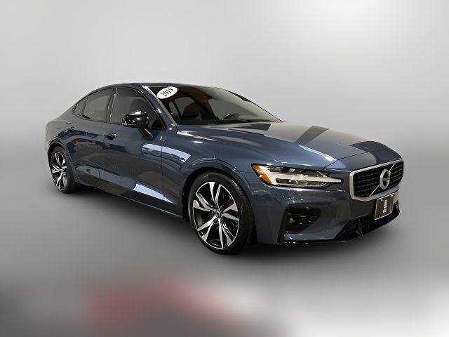 2019 Volvo S60 R-Design