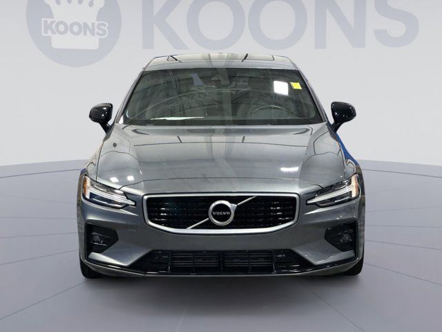 2019 Volvo S60 R-Design