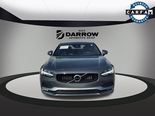 2019 Volvo S90 Momentum