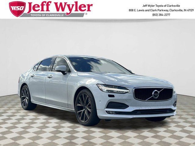 2019 Volvo S90 Momentum