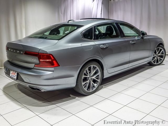 2019 Volvo S90 Momentum