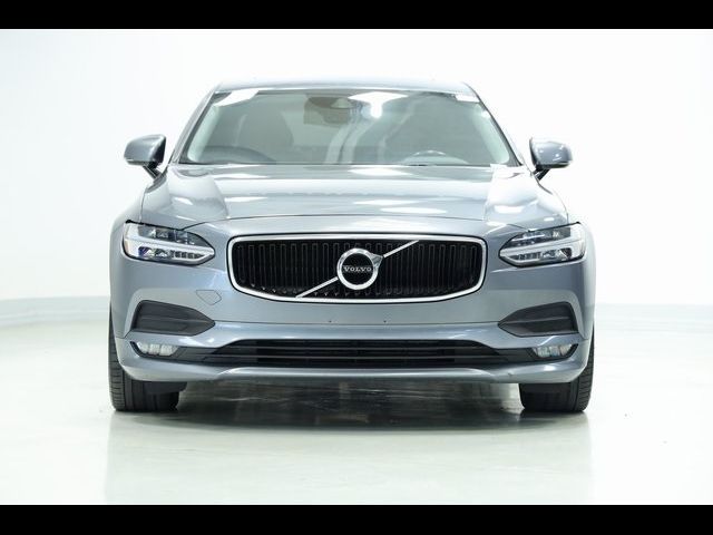 2019 Volvo S90 Momentum