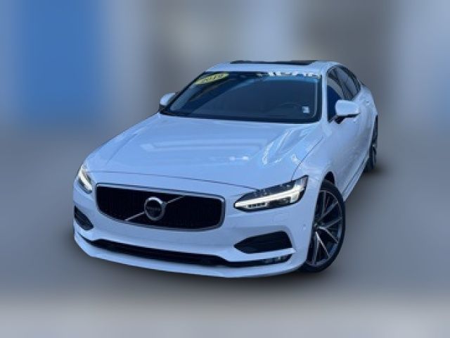 2019 Volvo S90 Momentum