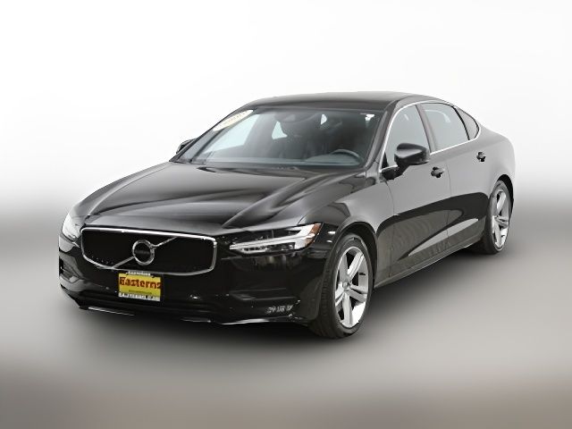 2019 Volvo S90 Momentum