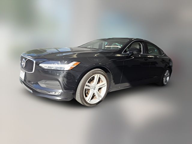 2019 Volvo S90 Momentum