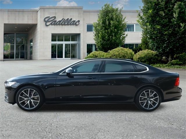 2019 Volvo S90 Momentum