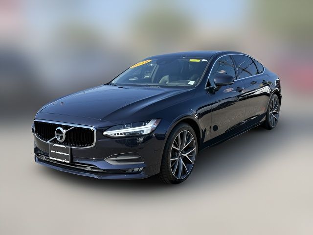 2019 Volvo S90 Momentum