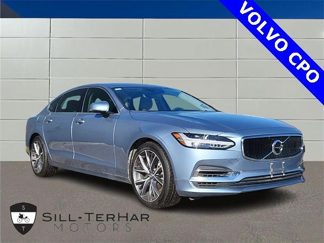 2019 Volvo S90 Momentum