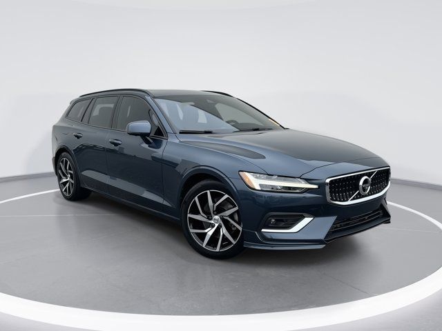 2019 Volvo V60 Momentum