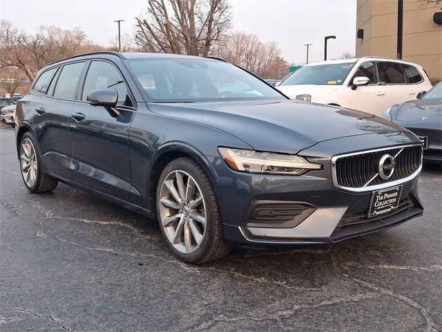 2019 Volvo V60 Momentum