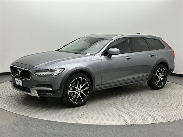 2019 Volvo V90 Cross Country Base