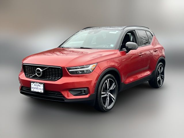 2019 Volvo XC40 R-Design