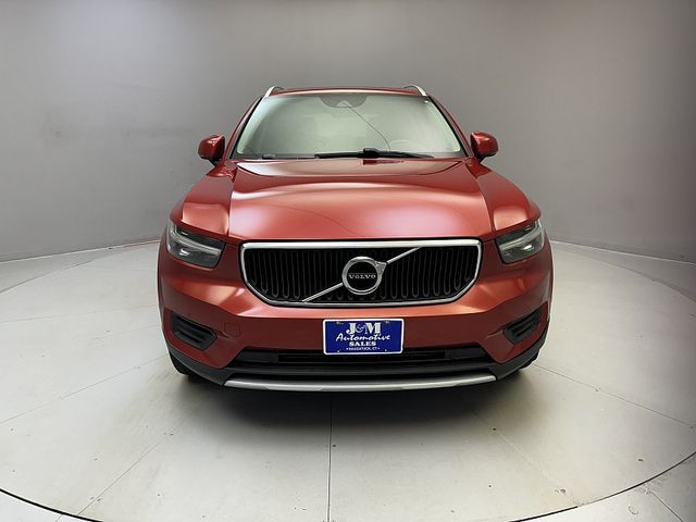 2019 Volvo XC40 Momentum