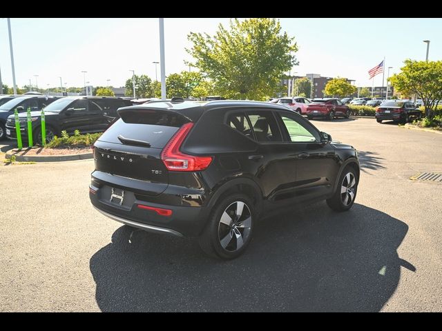 2019 Volvo XC40 Momentum