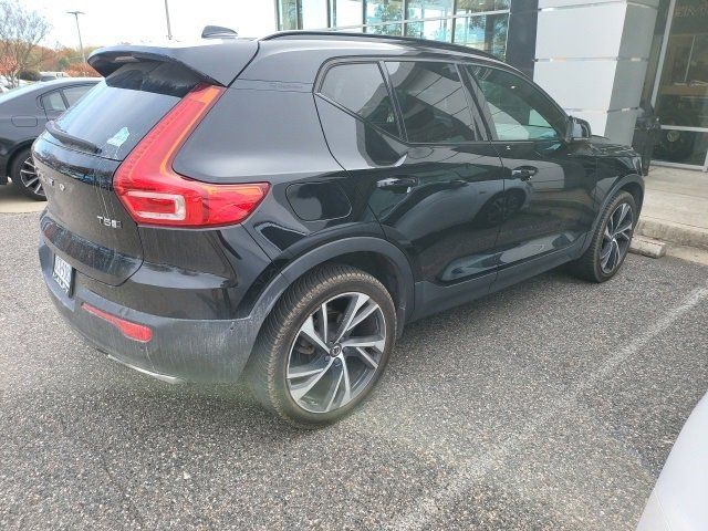 2019 Volvo XC40 Momentum