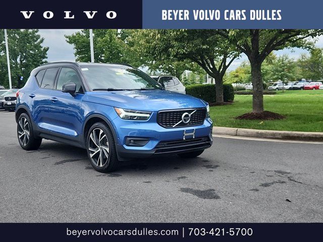 2019 Volvo XC40 R-Design