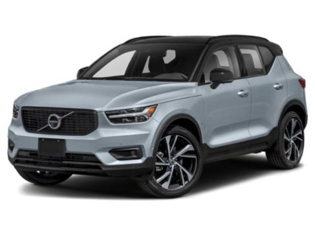 2019 Volvo XC40 Momentum