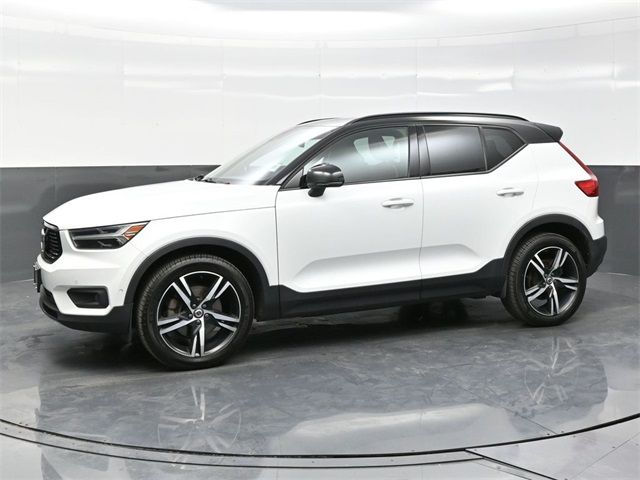 2019 Volvo XC40 R-Design