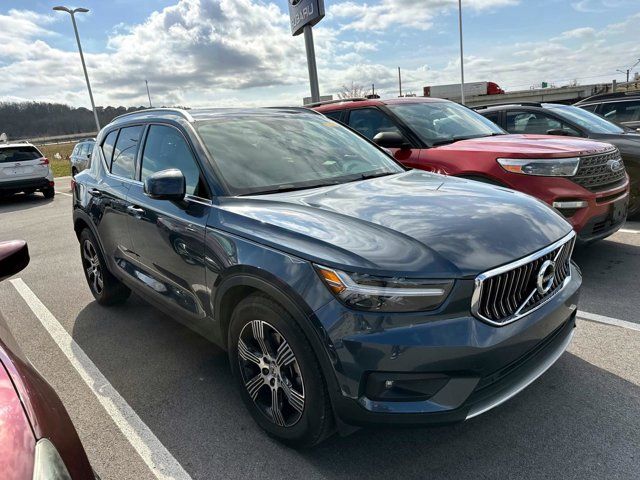 2019 Volvo XC40 Inscription