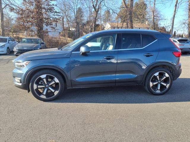 2019 Volvo XC40 Inscription