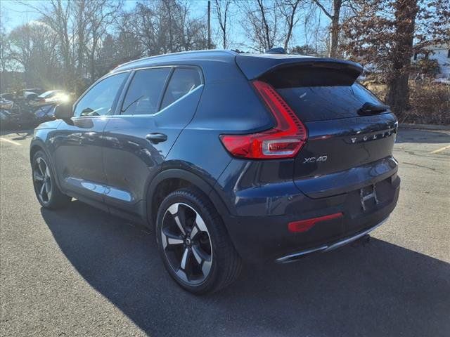 2019 Volvo XC40 Inscription