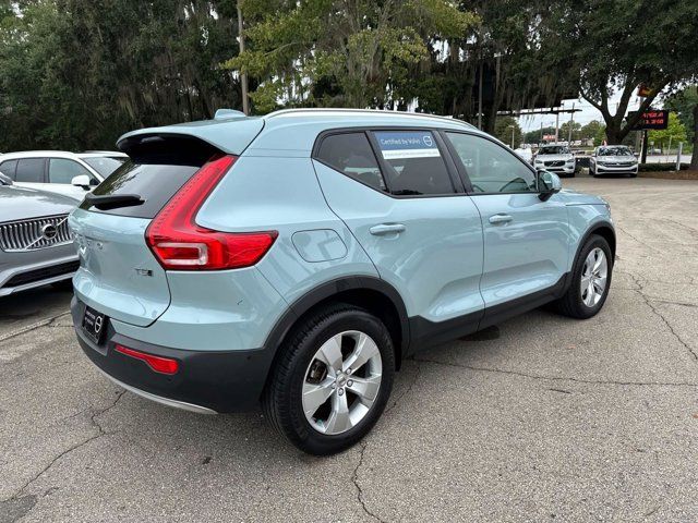 2019 Volvo XC40 Momentum