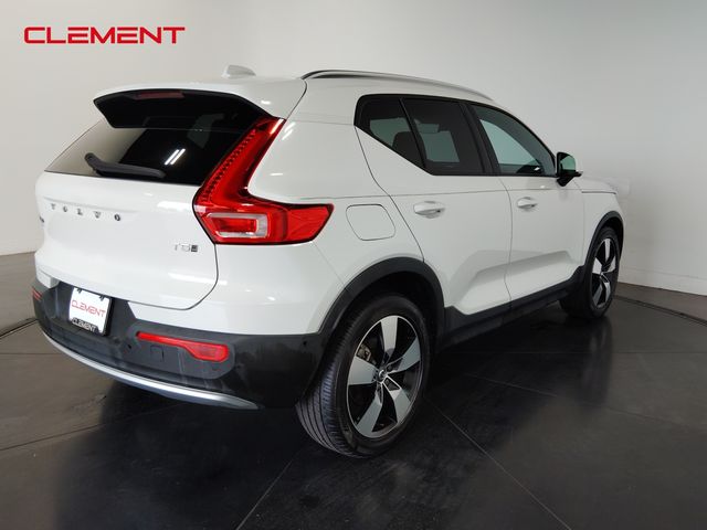 2019 Volvo XC40 Momentum