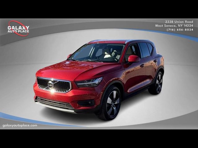 2019 Volvo XC40 Momentum