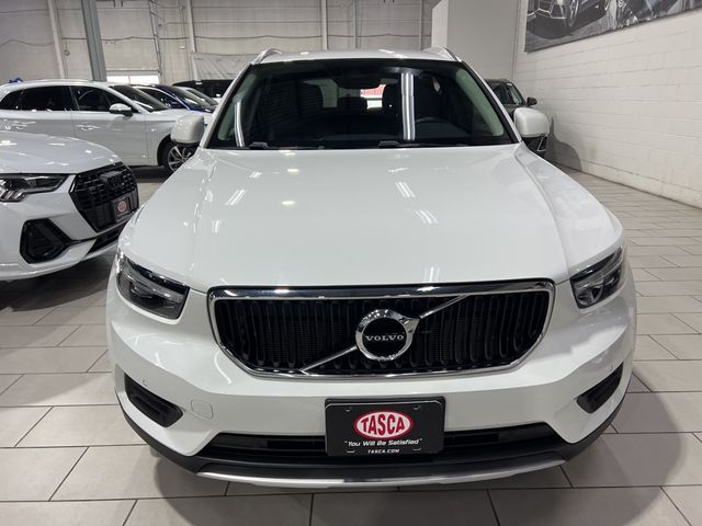 2019 Volvo XC40 Momentum